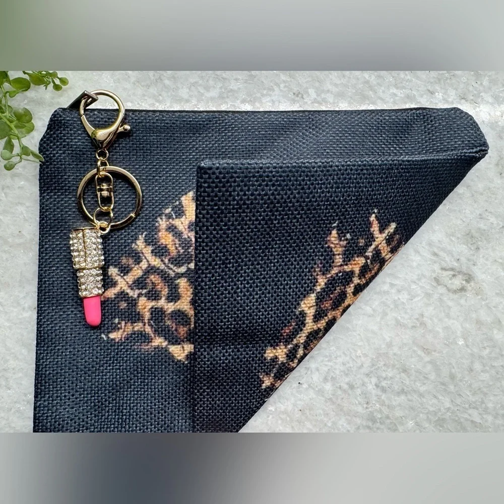 New Leopard Print Lips Makeup Tech Pencil Zip Bag Pouch w/ Lipstick Charm - 8.5”